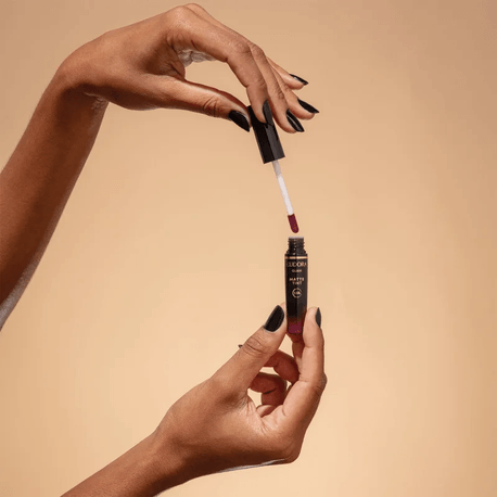 Foto de Batom Líquido Tint Matte Vinho Sublime - Eudora Glam